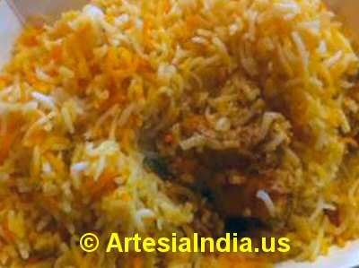 Dum Chicken Biryani image © ArtesiaIndia.us